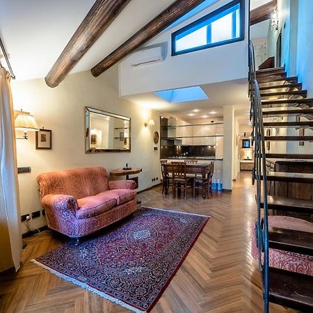 Dimora Lucrezia Apartment Savona Exterior photo