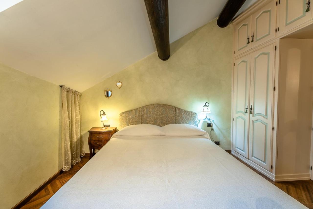 Dimora Lucrezia Apartment Savona Exterior photo