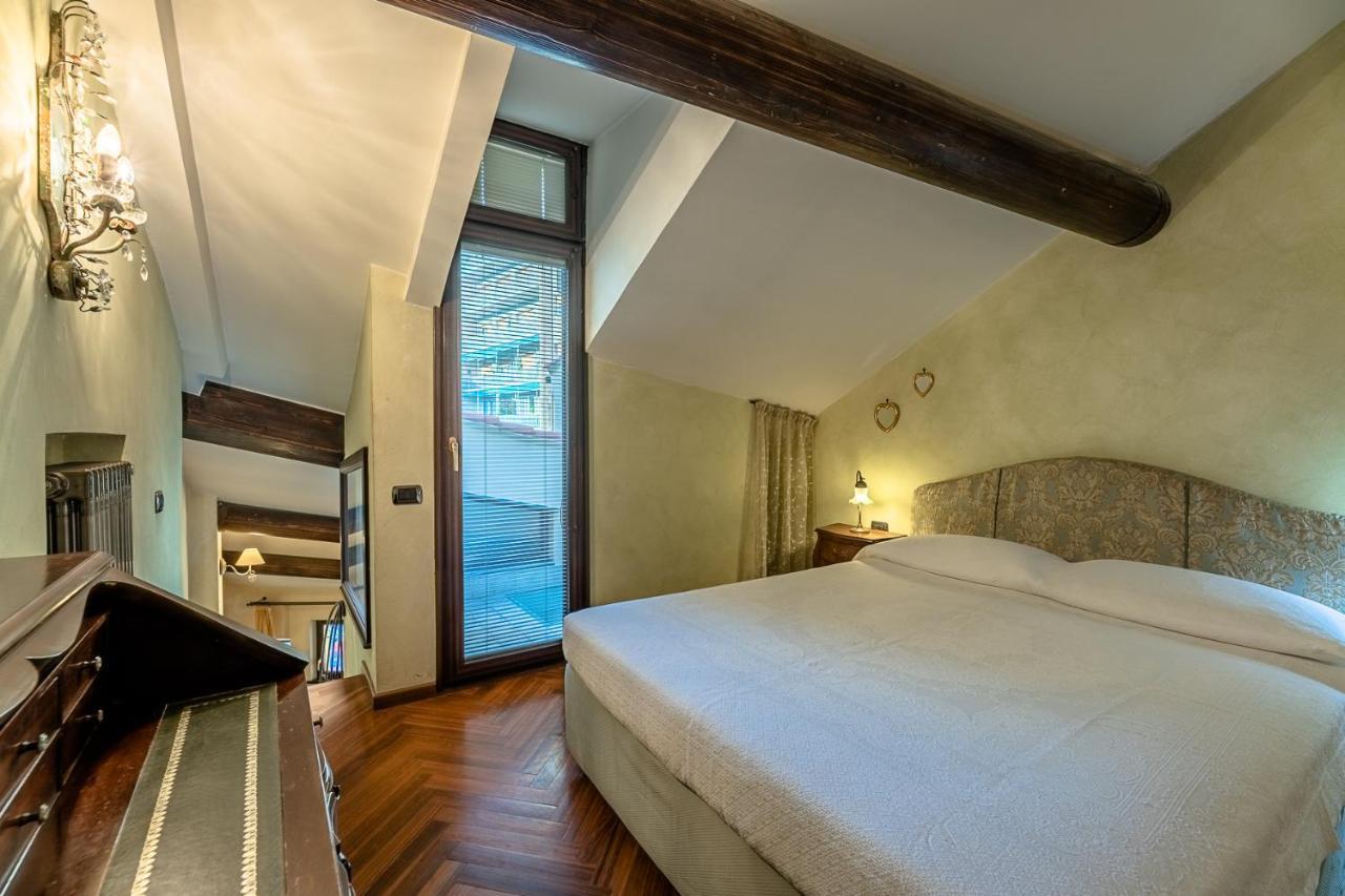 Dimora Lucrezia Apartment Savona Exterior photo