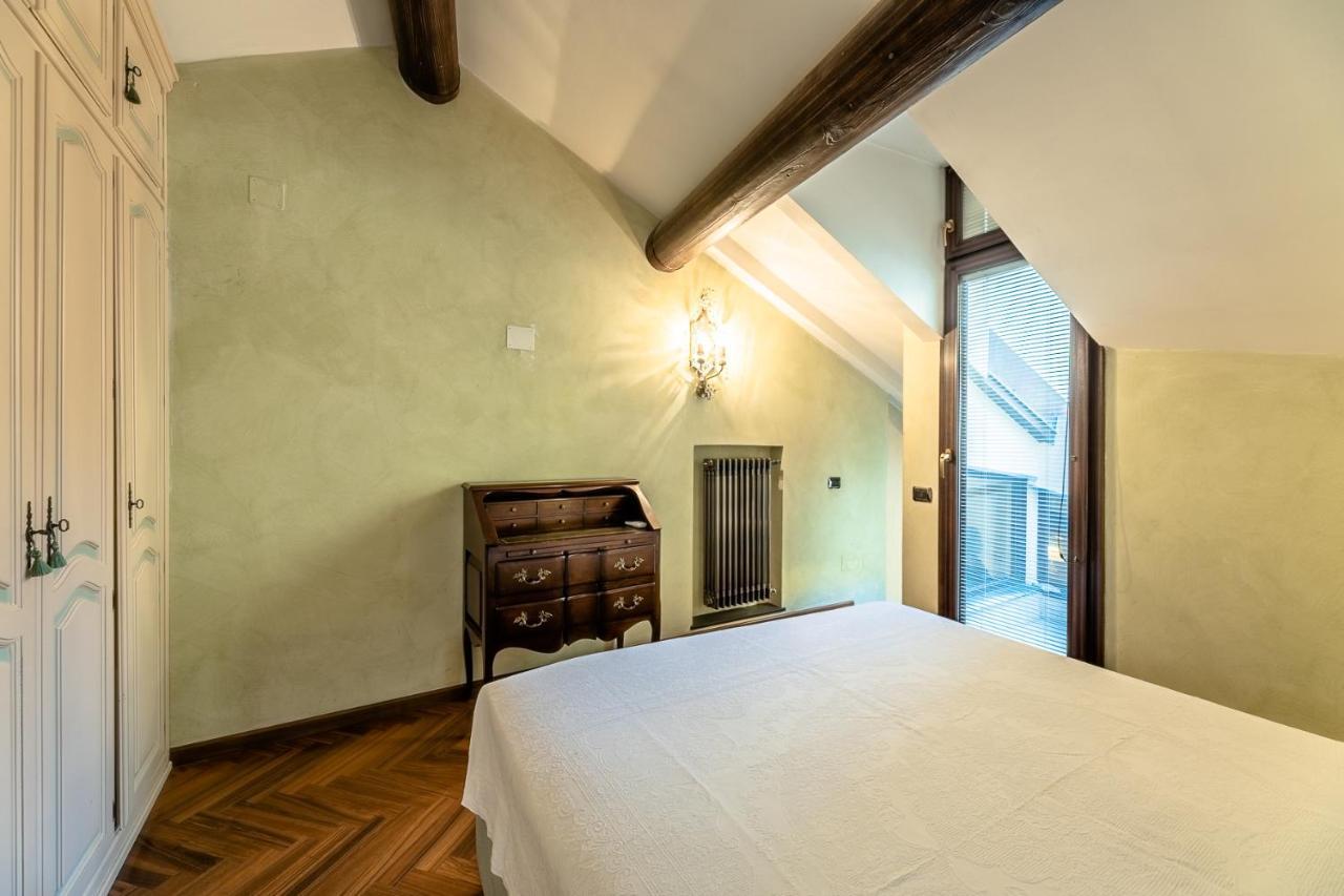 Dimora Lucrezia Apartment Savona Exterior photo
