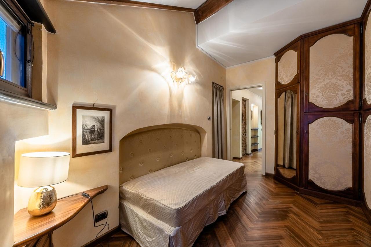 Dimora Lucrezia Apartment Savona Exterior photo