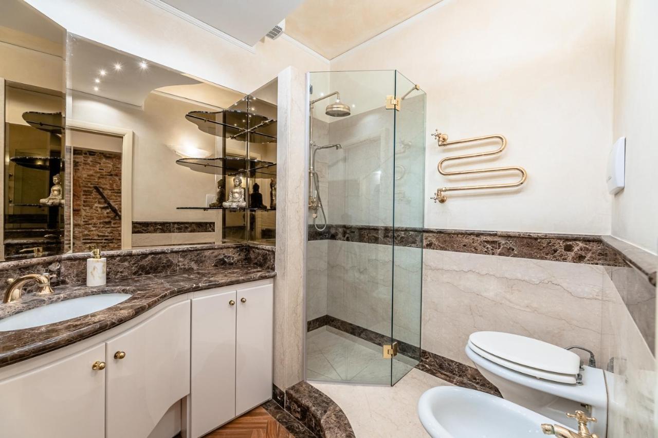Dimora Lucrezia Apartment Savona Exterior photo